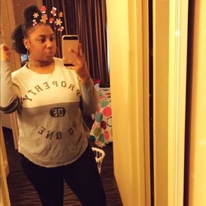 Meet your Posher, Nikia